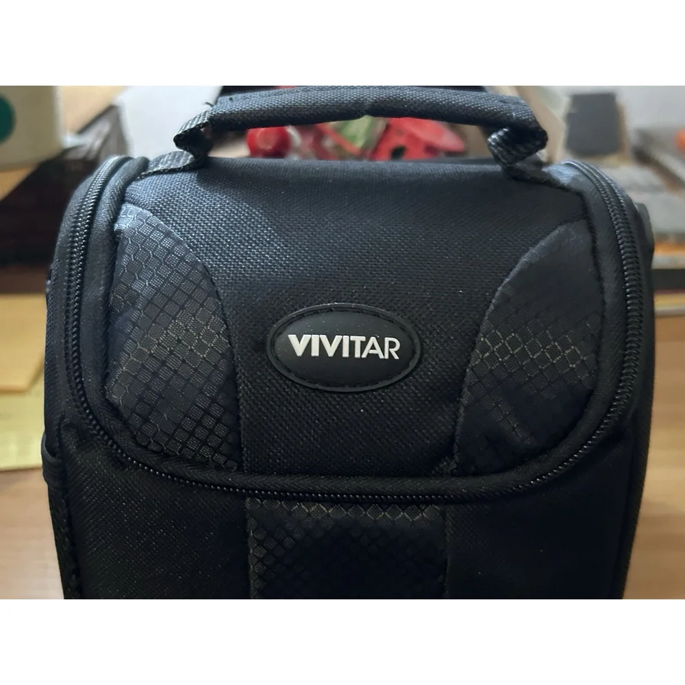 Vivitar 8K Digital Camcorder w/Assessory Kit Black 3